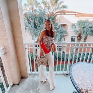 Meet your Posher, Abigayle